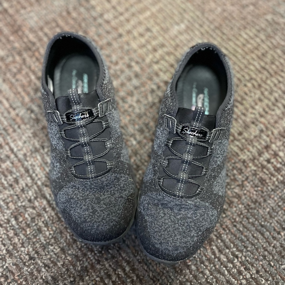 Sketchers Cloudwalk Sneakers